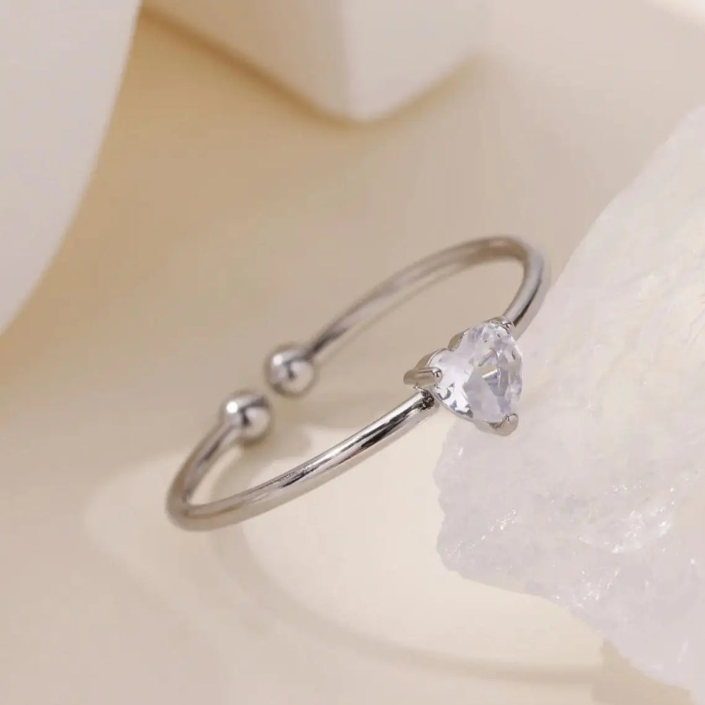 ADJUSTABLE HEART STONE RING