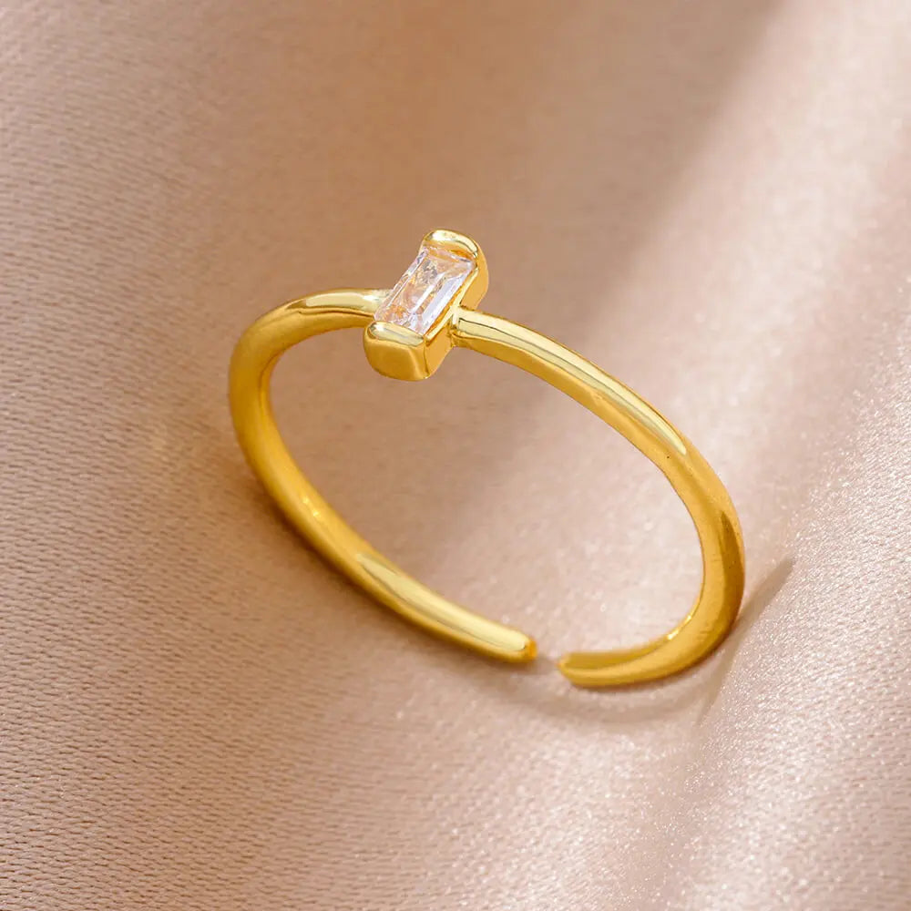 Minimalist Gold Ring with Rectangular Zirconia