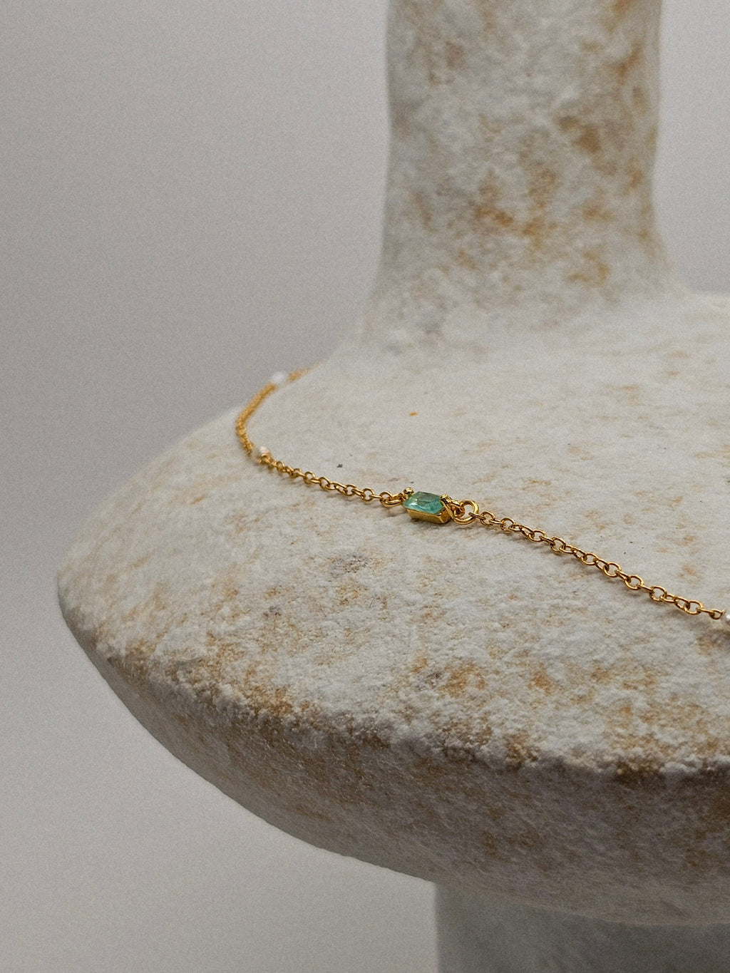 Collar Nina ESSENTIALS Coleción